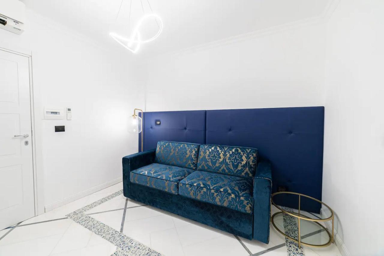 Apartments Hotel Real Suite Napoli Chiaia Mergellina エクステリア 写真